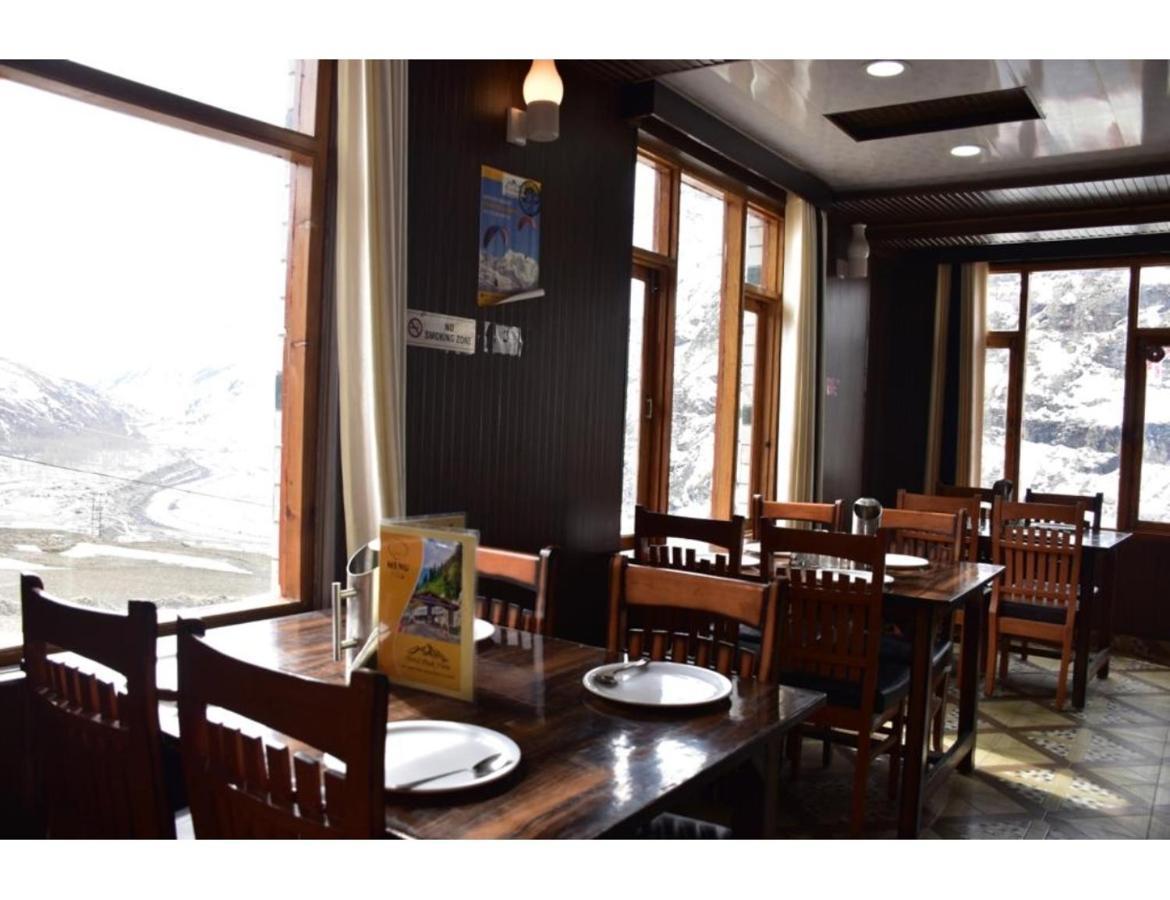 Hotel Peak View, Lahaul Sissu 외부 사진