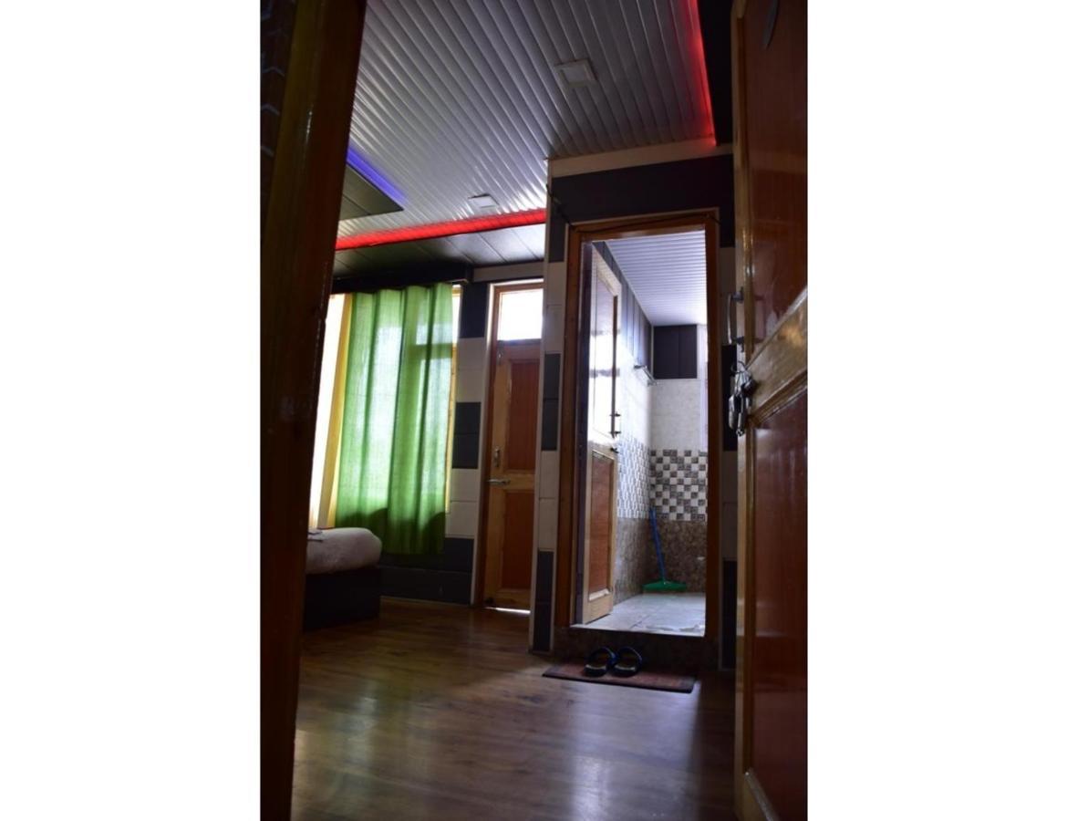 Hotel Peak View, Lahaul Sissu 외부 사진