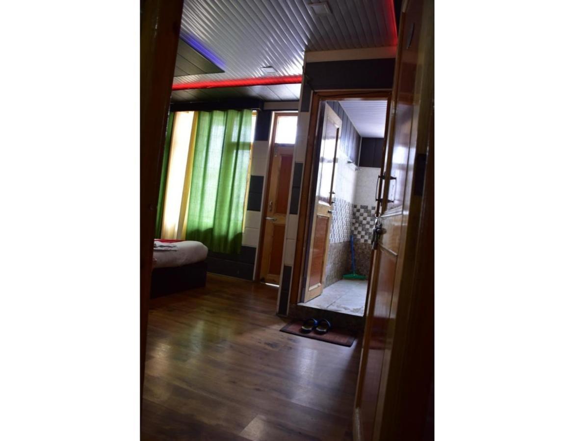 Hotel Peak View, Lahaul Sissu 외부 사진