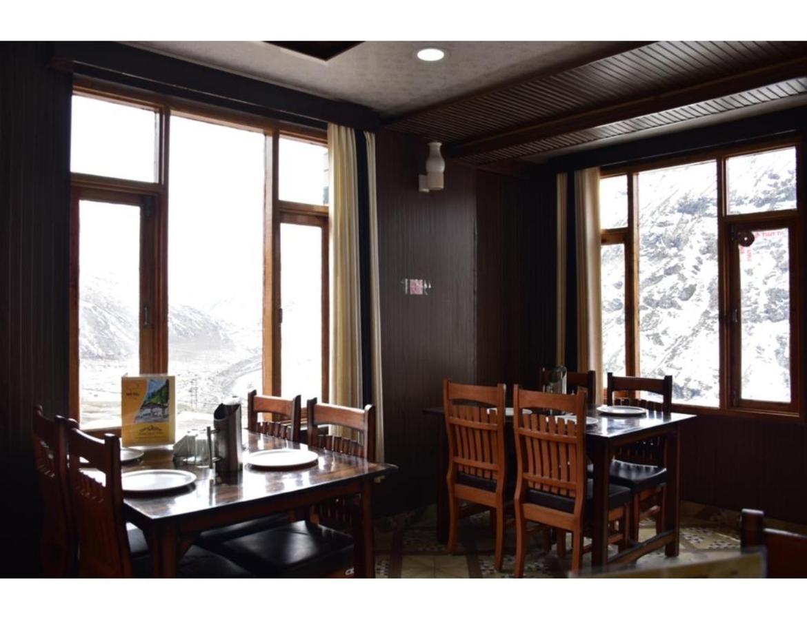 Hotel Peak View, Lahaul Sissu 외부 사진